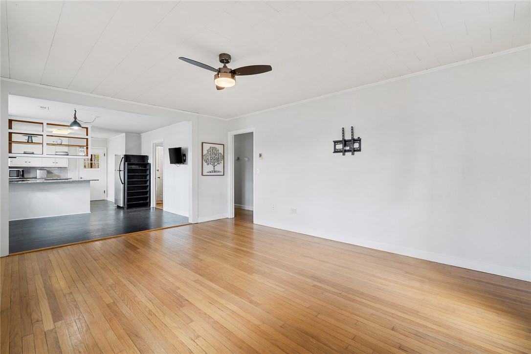 426 Lawrence Road Clemson, SC 29631 - Photo 9 of 37