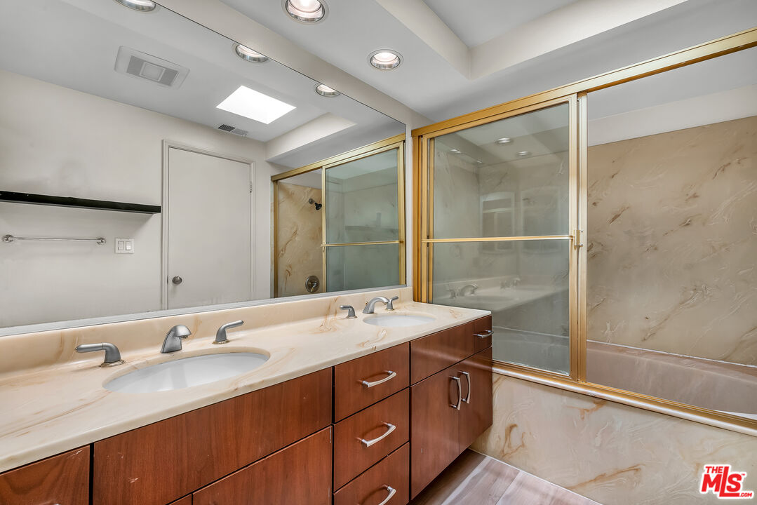 8180 Manitoba Street, Unit 354 Playa del Rey, CA 90293 - Photo 25 of 29