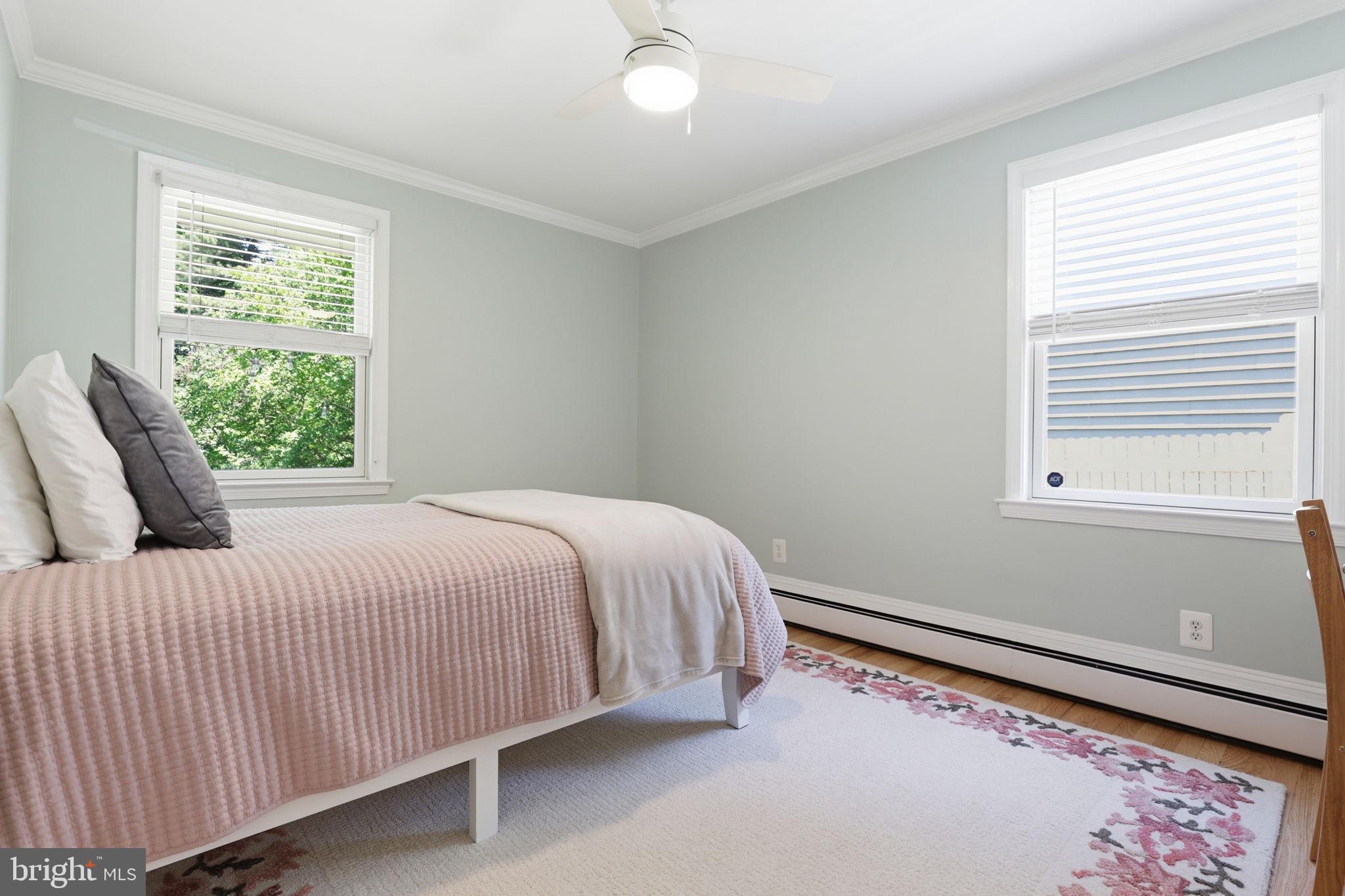 443 Schley Road Annapolis, MD 21401 - Photo 15 of 39 2nd of two main level secondary bedrooms