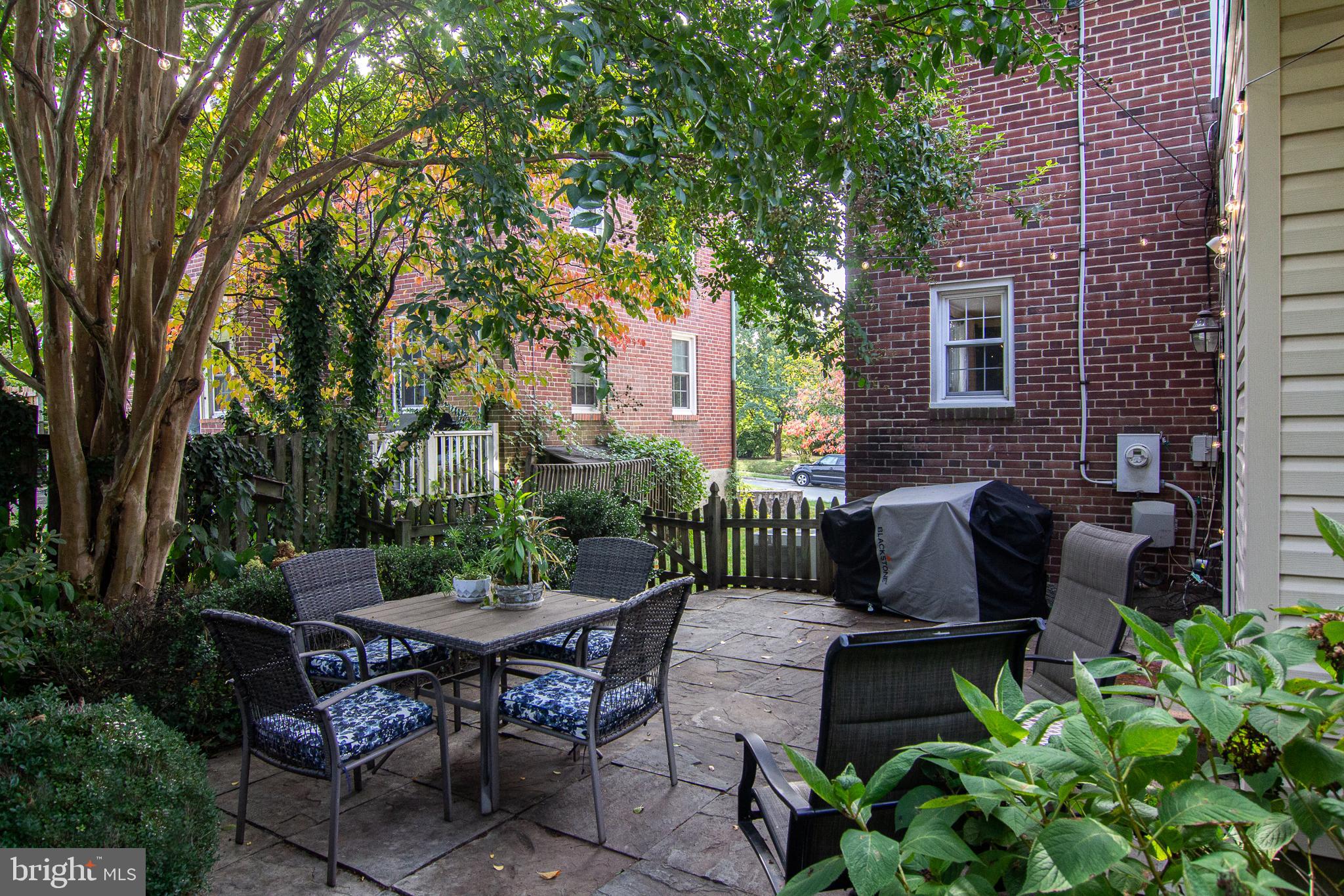 636 Overbrook Road Baltimore, MD 21212 - Photo 33 of 38 a view of a patio filled with furniture