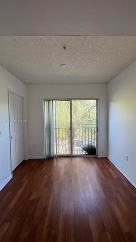 $1,950 | 2494 Centergate Drive, Unit 305, Miramar, FL 33025