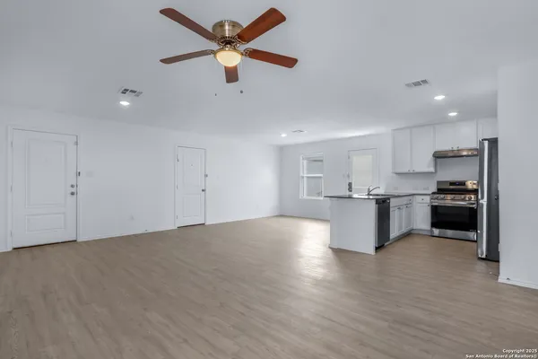 $1,550 | 8526 Astral Place, San Antonio, TX 78252