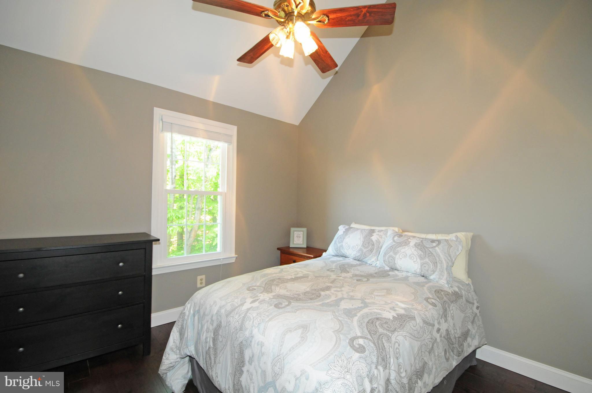 6364 English Ivy Way Springfield, VA 22152 - Photo 20 of 30 BEDROOM 3 WITH HARDWOOD AND VAULTED CEILING