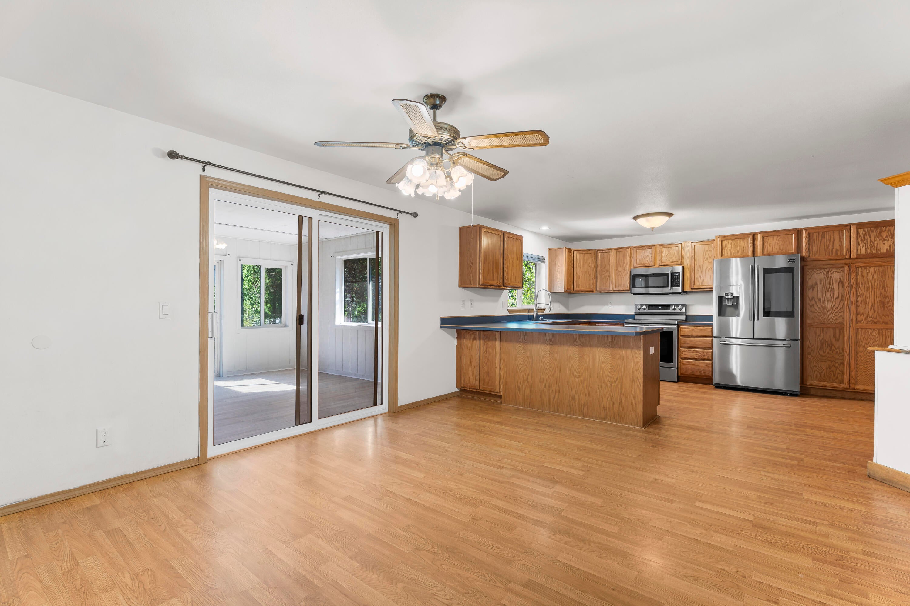 16046 Dyke Road La Pine, OR 97739 - Photo 8 of 44 Gallery Image 8