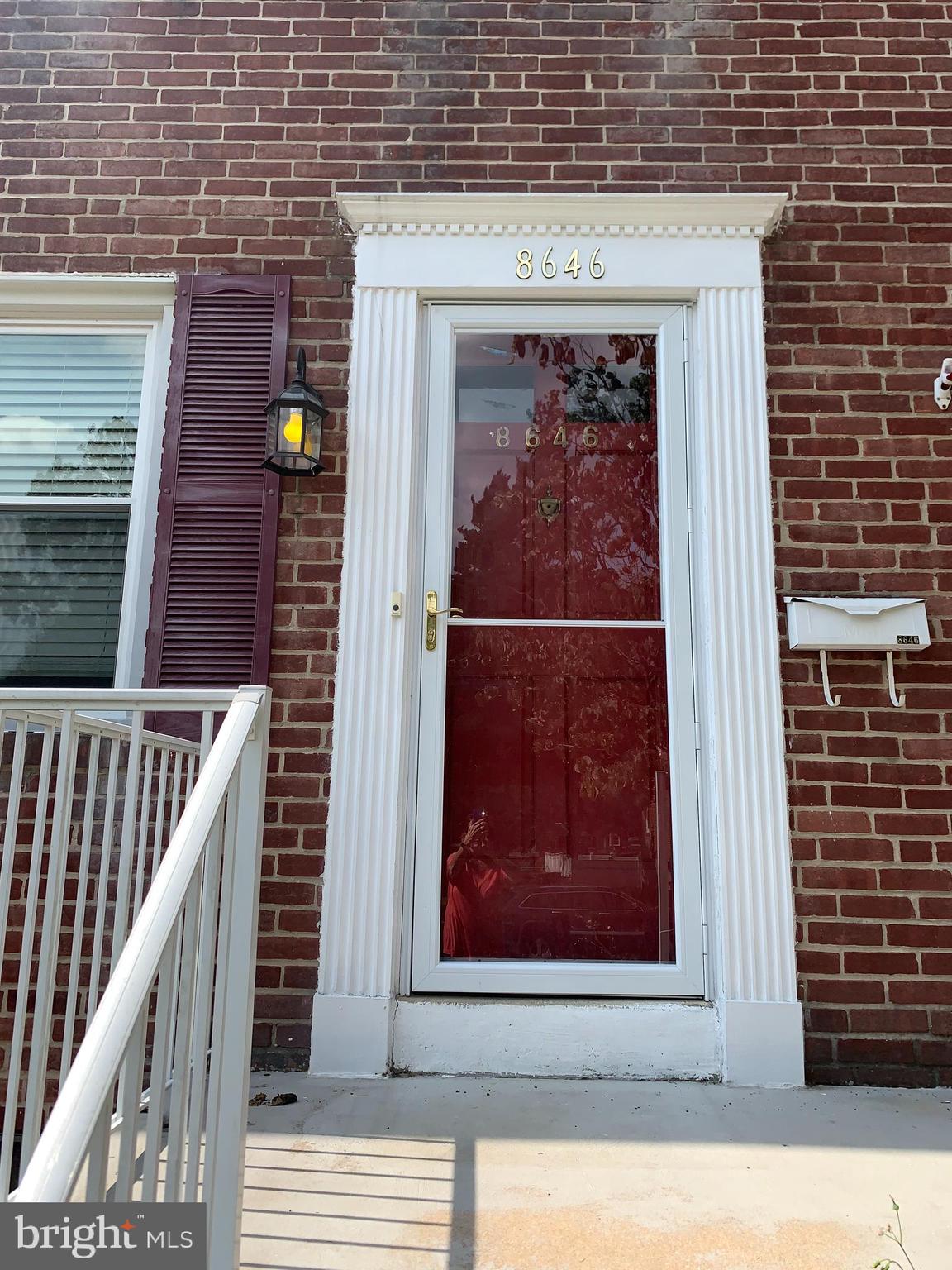 8646 Oak Road Baltimore, MD 21234 - Photo 2 of 37 PORCH FRONT