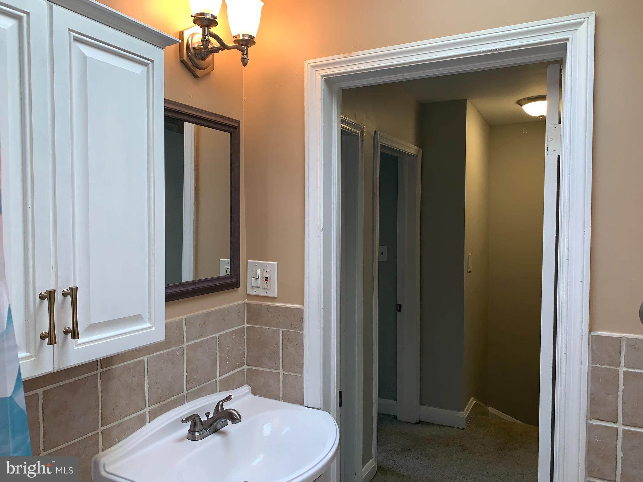 8646 Oak Road Baltimore, MD 21234 - Photo 22 of 37 UPPER LEVEL BATHROOM