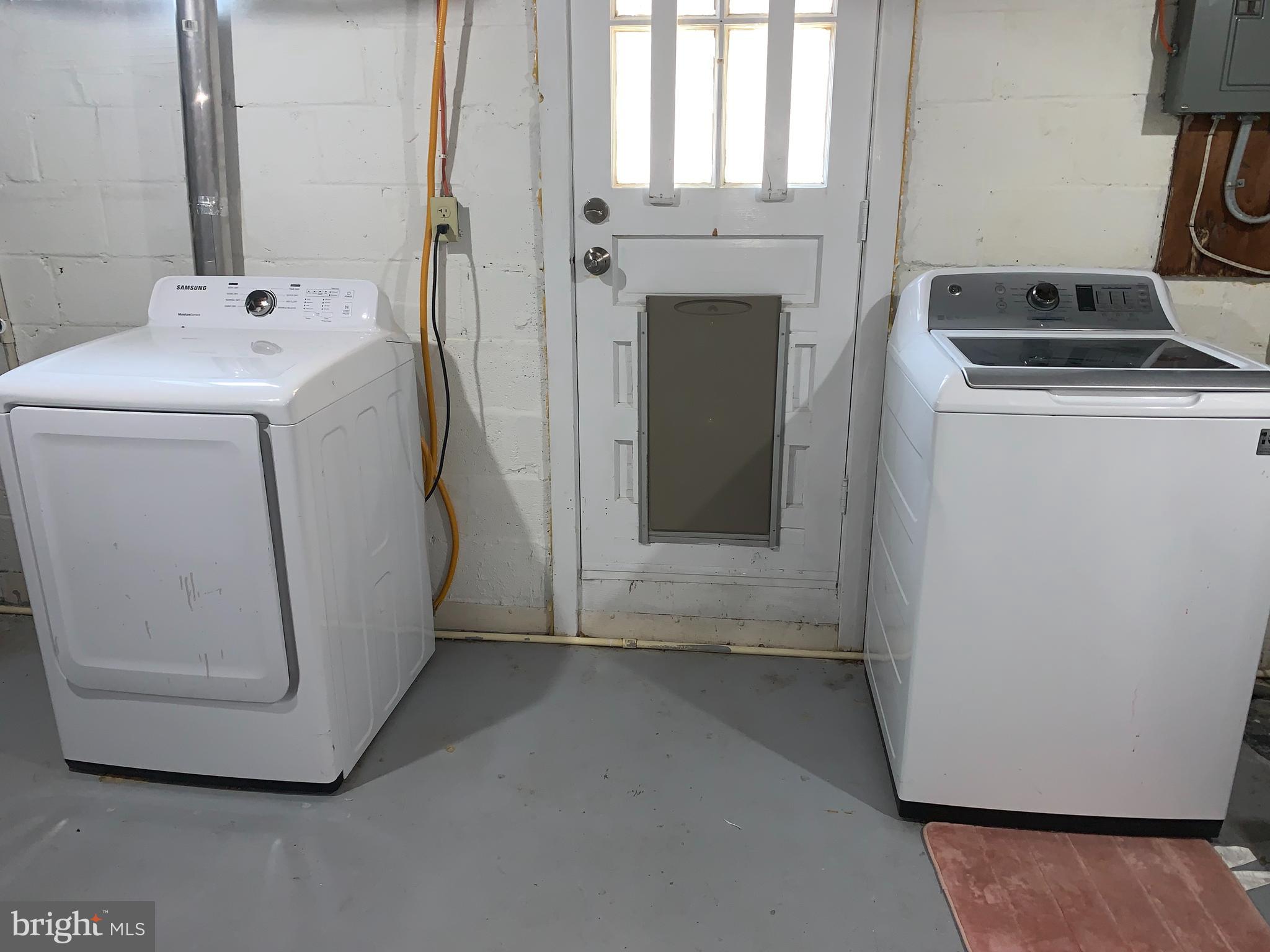 8646 Oak Road Baltimore, MD 21234 - Photo 28 of 37 UPGRADED WASHER DRYER INCLUDED