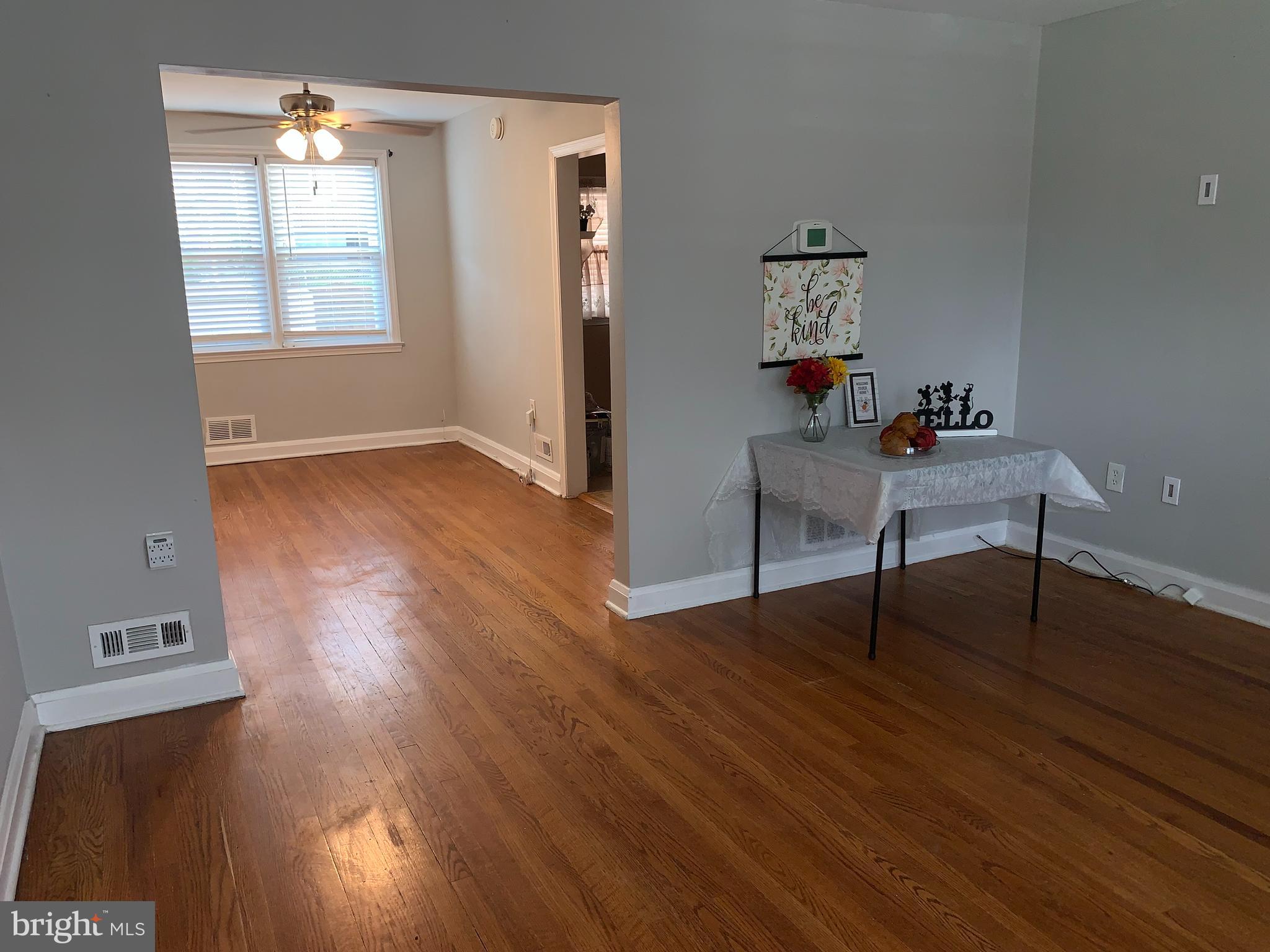 8646 Oak Road Baltimore, MD 21234 - Photo 4 of 37 GLEAMING HARDWOOD FLOORS
