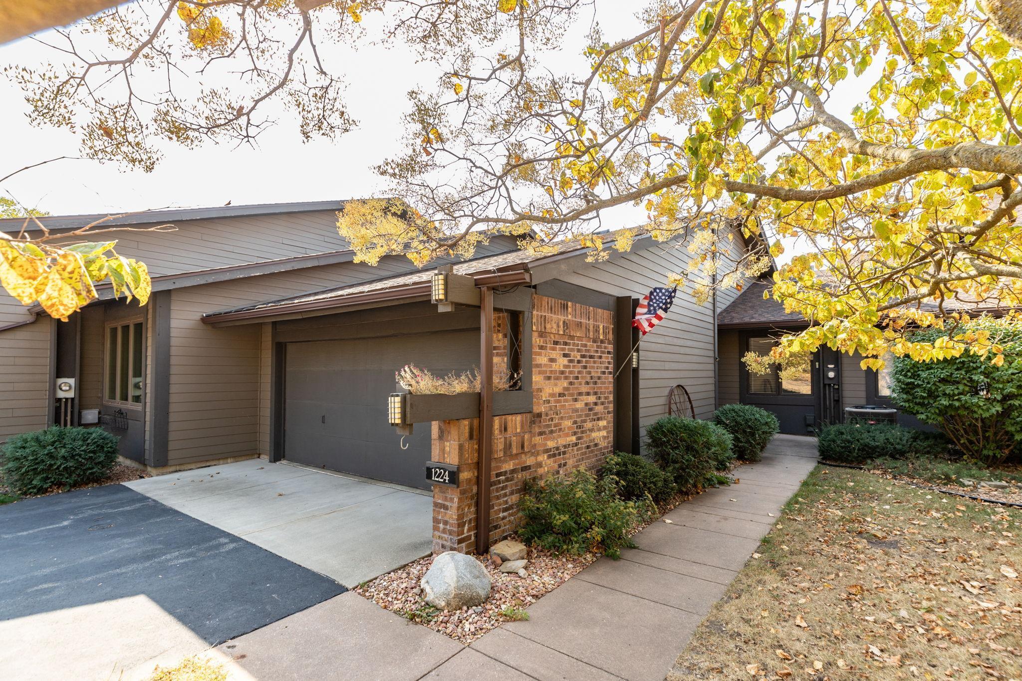 1224 19th Avenue Northeast Rochester, MN 55906 - Photo 1 of 1 Gallery Image 1