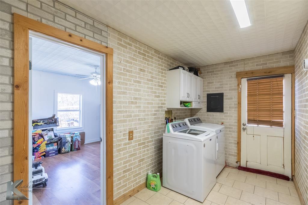10001 County Road 379 Hawley, TX 79525 - Photo 21 of 39