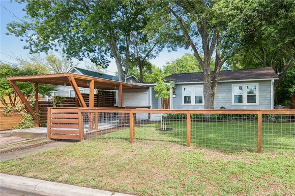 $3,400 | 7815 Hardy Drive, Austin, TX 78757
