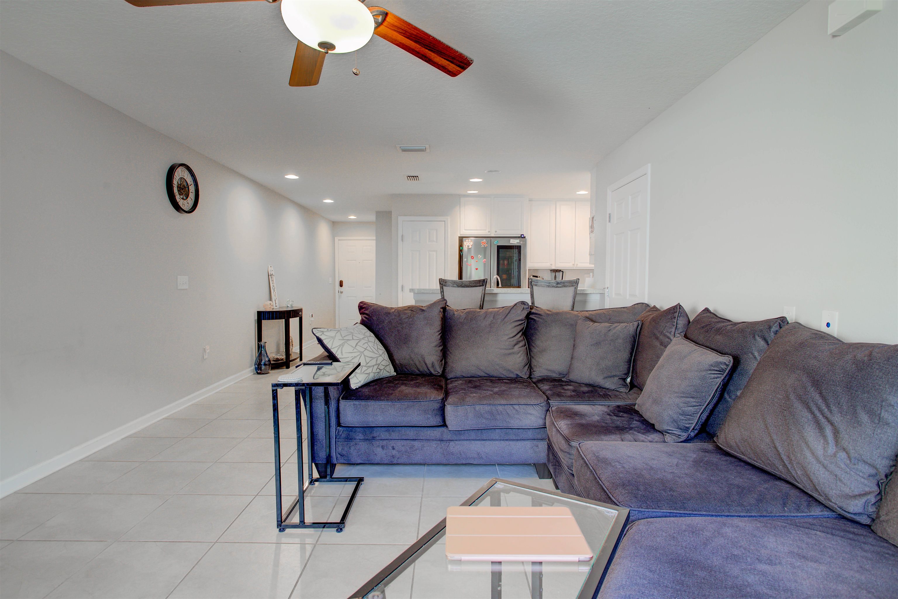 28 Islander Court St. Augustine, FL 32080 - Photo 6 of 23 a living room with furniture