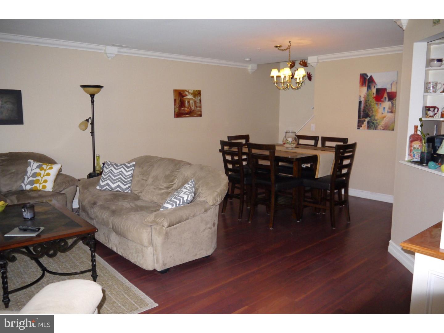 1107 Wharton Road Mount Laurel, NJ 08054 - Photo 7 of 11 Great Room