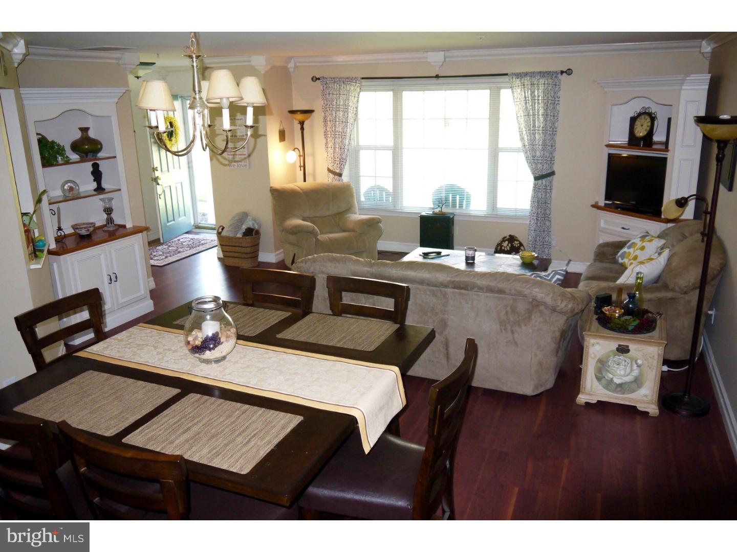 1107 Wharton Road Mount Laurel, NJ 08054 - Photo 9 of 11 Great Room