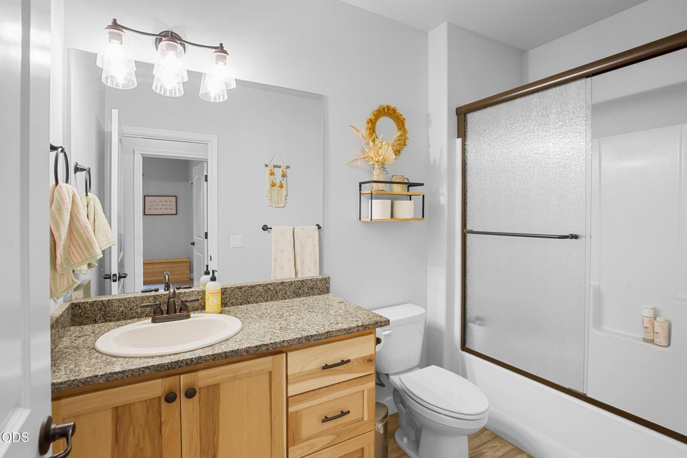 738 Lincoln Road Grants Pass, OR 97526 - Photo 22 of 28 Gallery Image 22