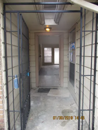 $1,599 | 10822 Lynbrook Drive, Unit A, Houston, TX 77042