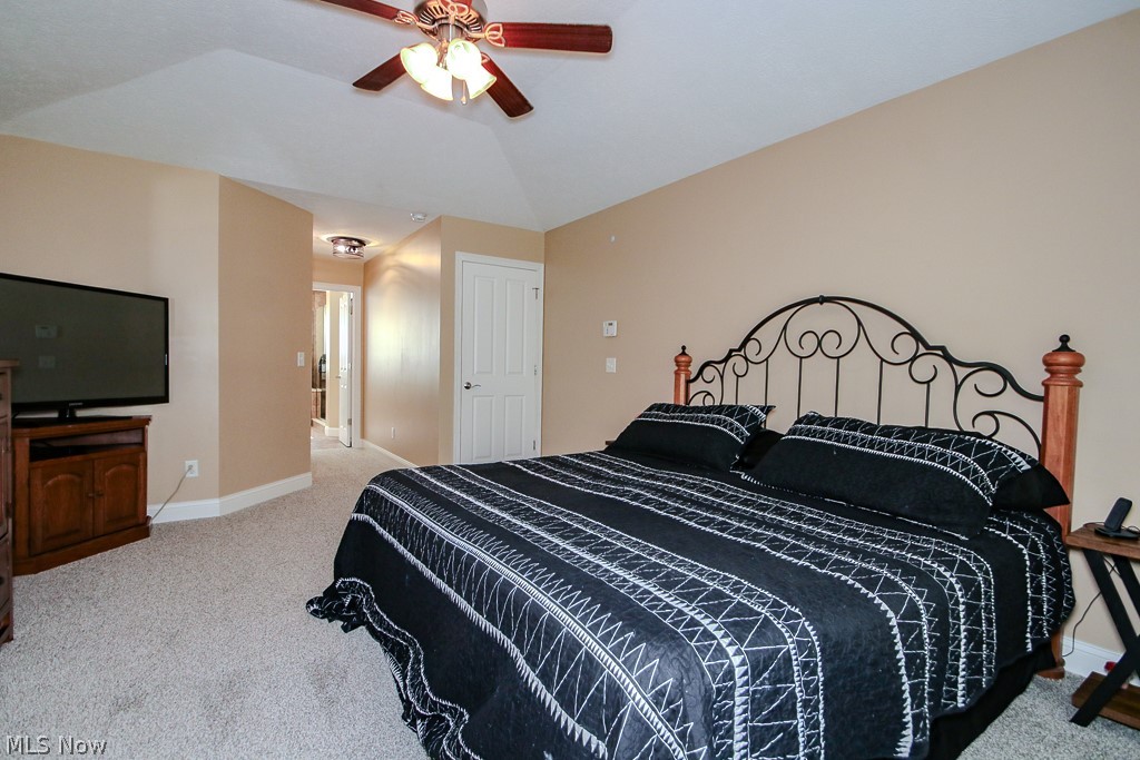 3991 North Myers Road Geneva, OH 44041 - Photo 28 of 43 Owners Suite Bedroom
