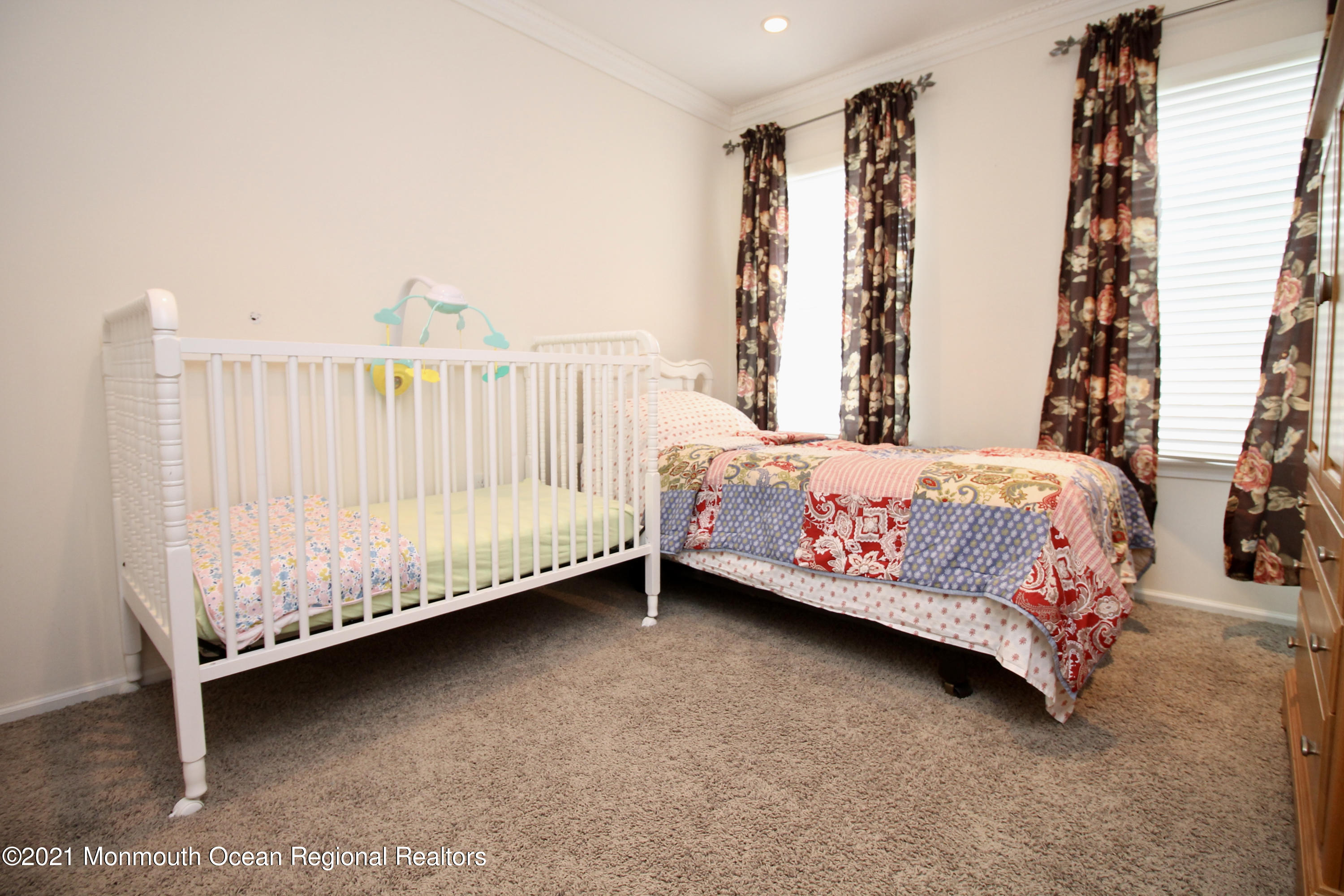 146 Setter Place Freehold, NJ 07728 - Photo 22 of 46 E72C0568-C498-4CB7-913C-2ADA90D13D89_1_2