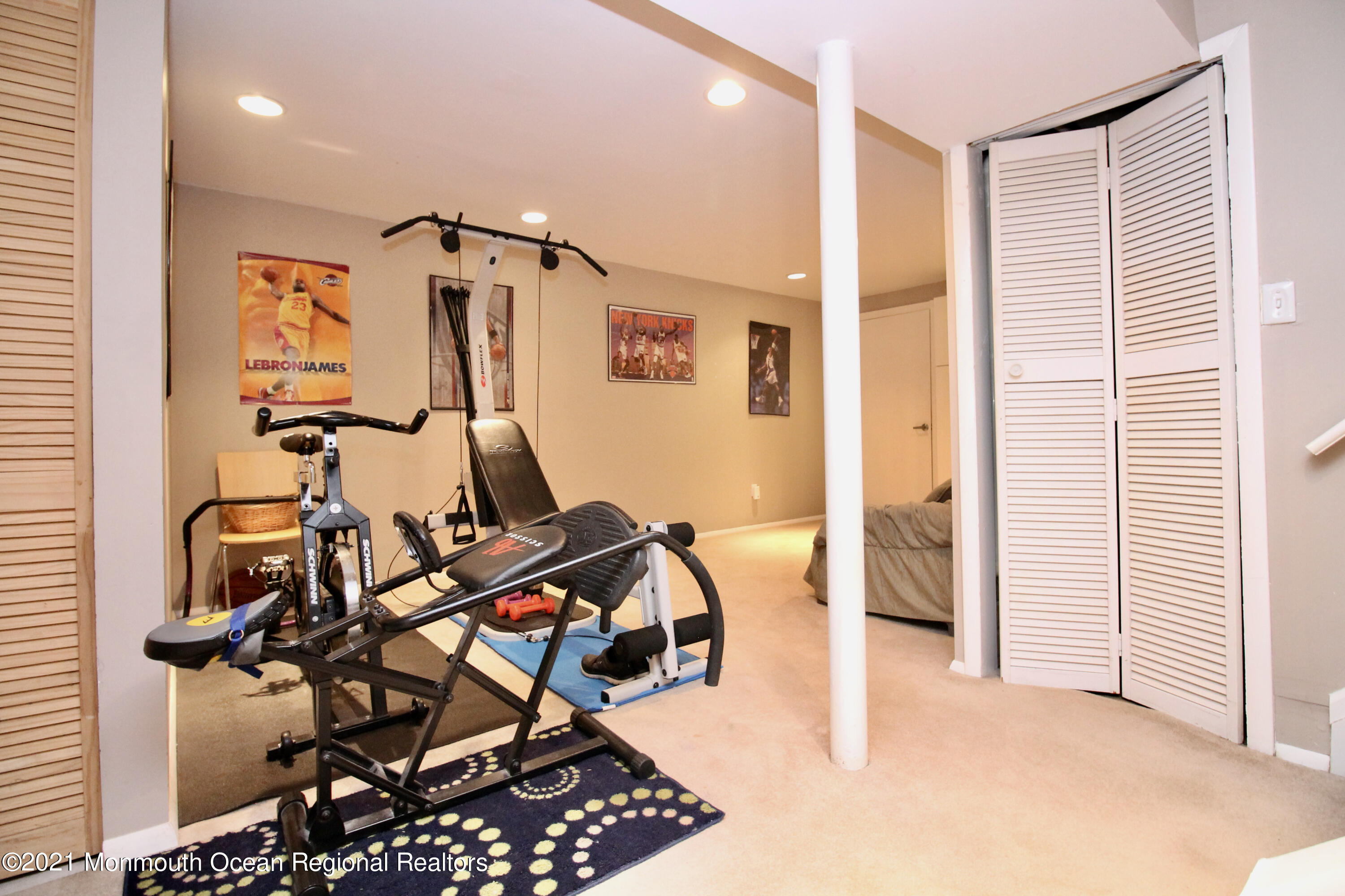 146 Setter Place Freehold, NJ 07728 - Photo 38 of 46 11E73C54-FAC1-4141-A026-F45391265F26_1_2