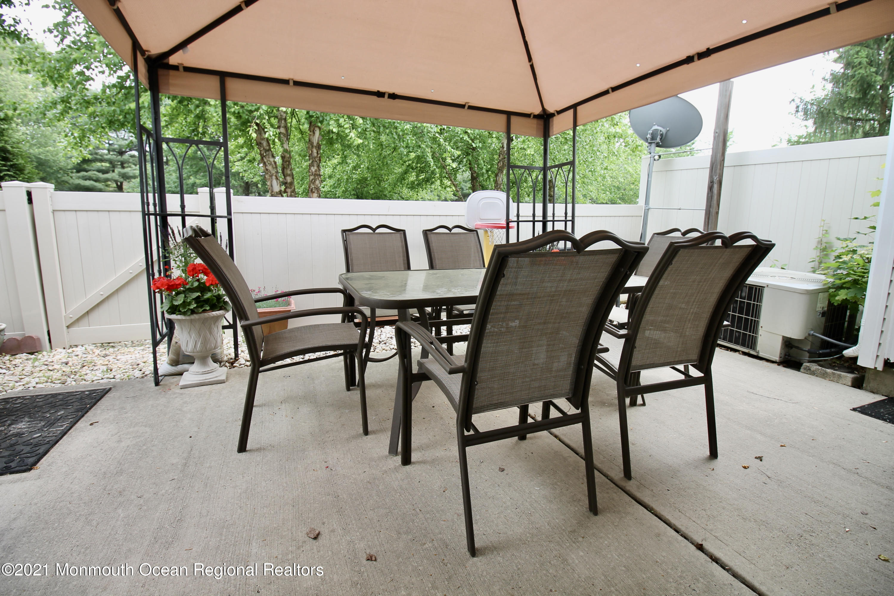 146 Setter Place Freehold, NJ 07728 - Photo 42 of 46 92C3F0F7-C823-4428-AF35-022F1C163CE2_1_2