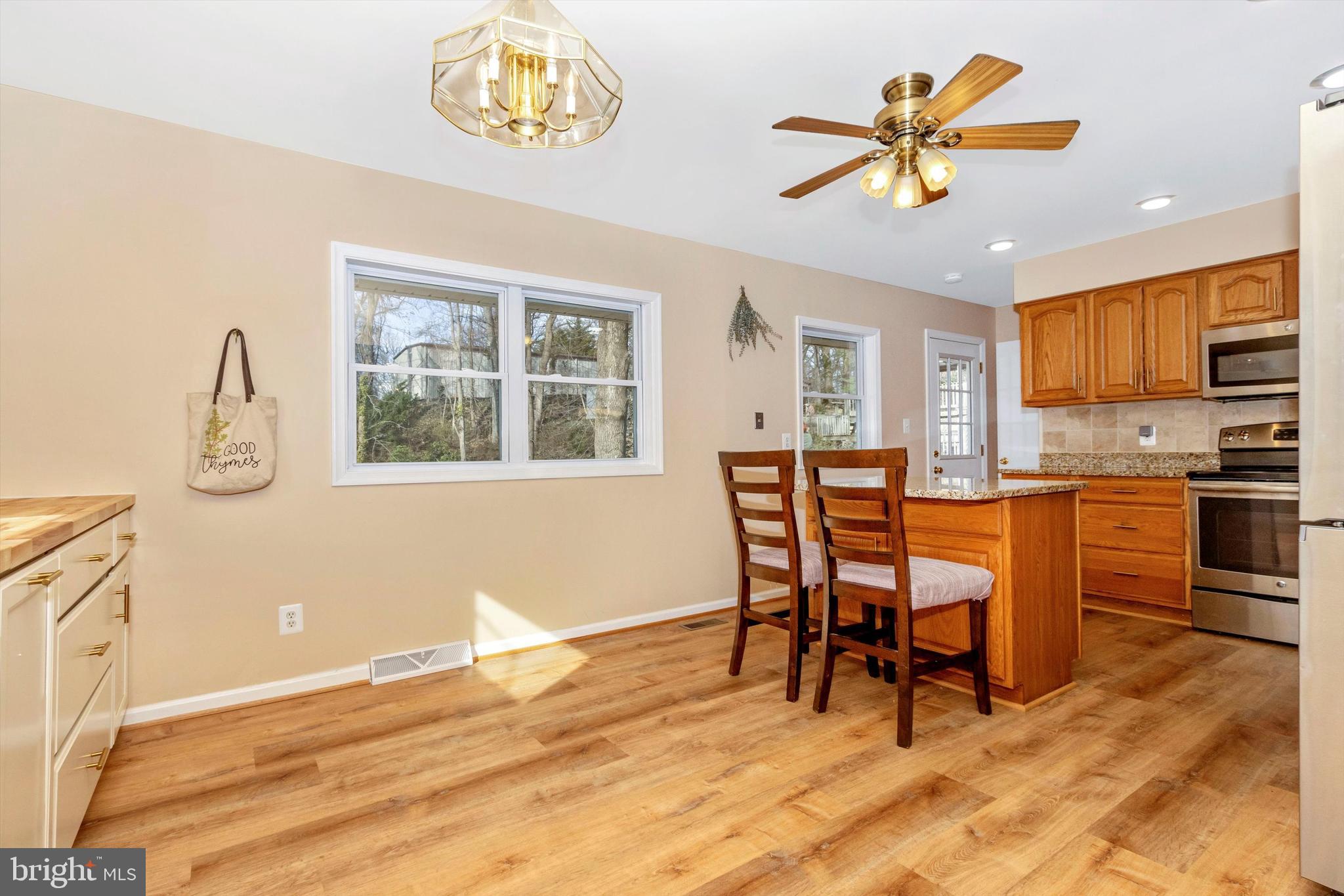 1988 Fairfax Road Annapolis, MD 21401 - Photo 11 of 54 Gallery Image 11