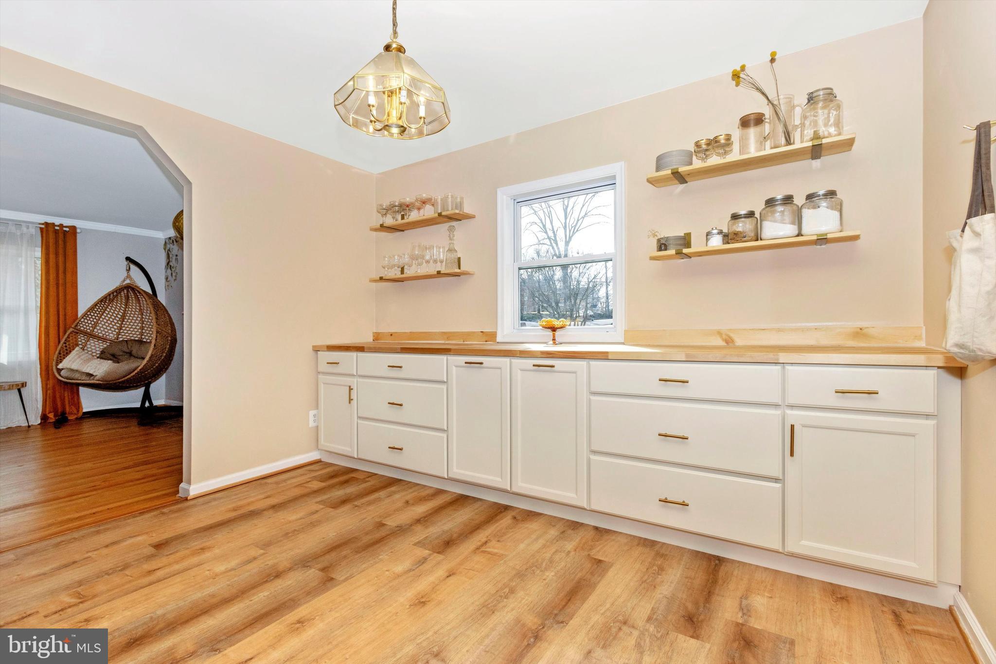 1988 Fairfax Road Annapolis, MD 21401 - Photo 12 of 54 Gallery Image 12