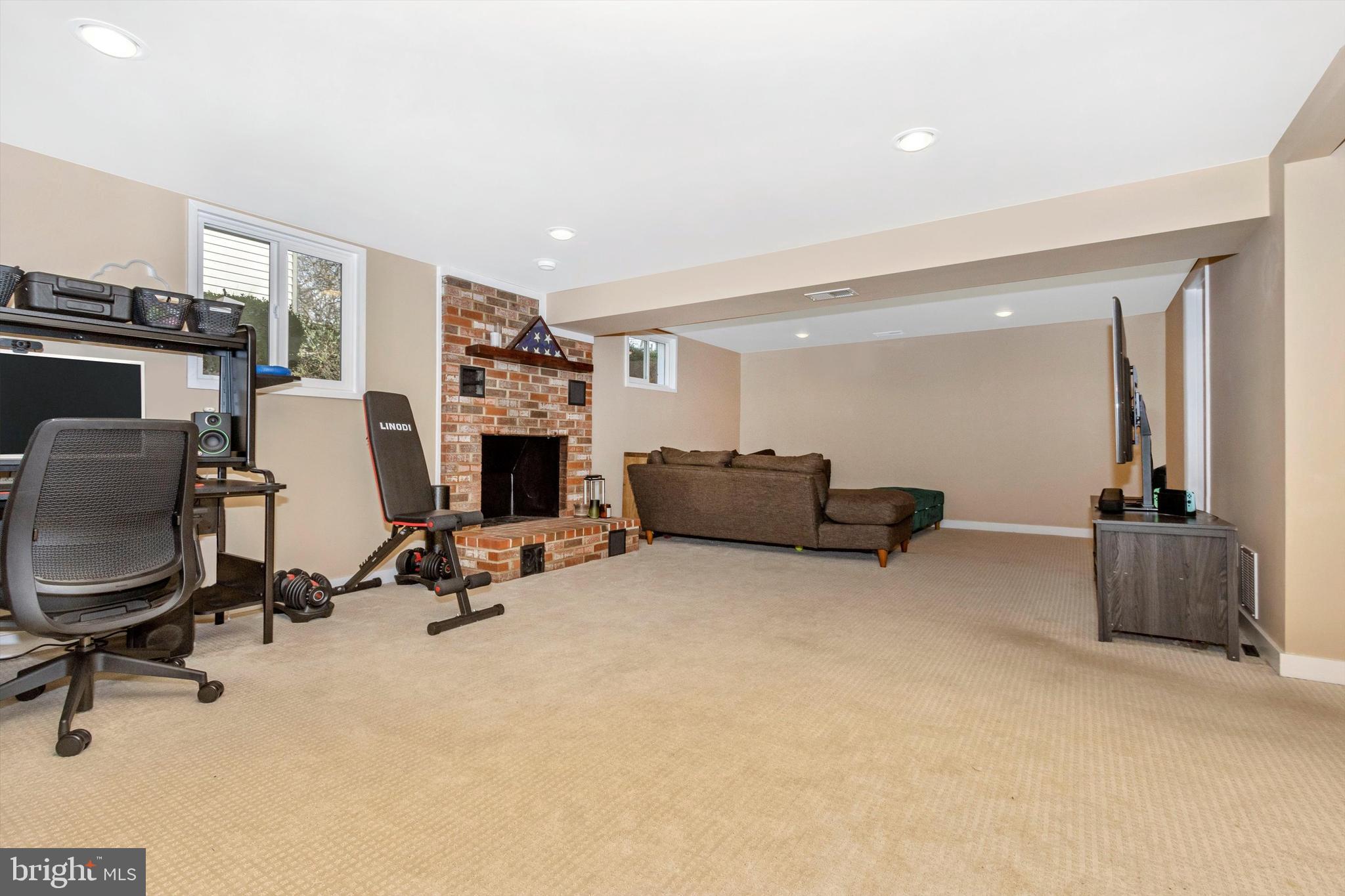 1988 Fairfax Road Annapolis, MD 21401 - Photo 29 of 54 Gallery Image 29