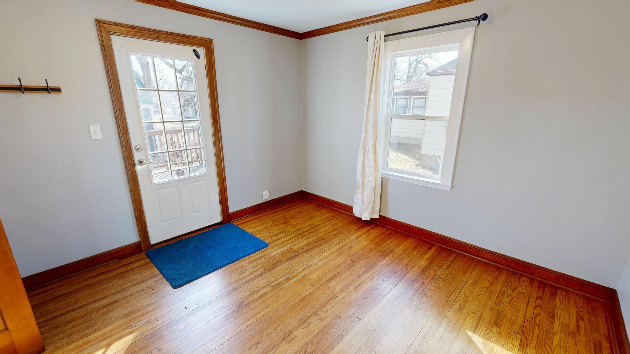 601 7th Street Southwest Willmar, MN 56201 - Photo 11 of 32