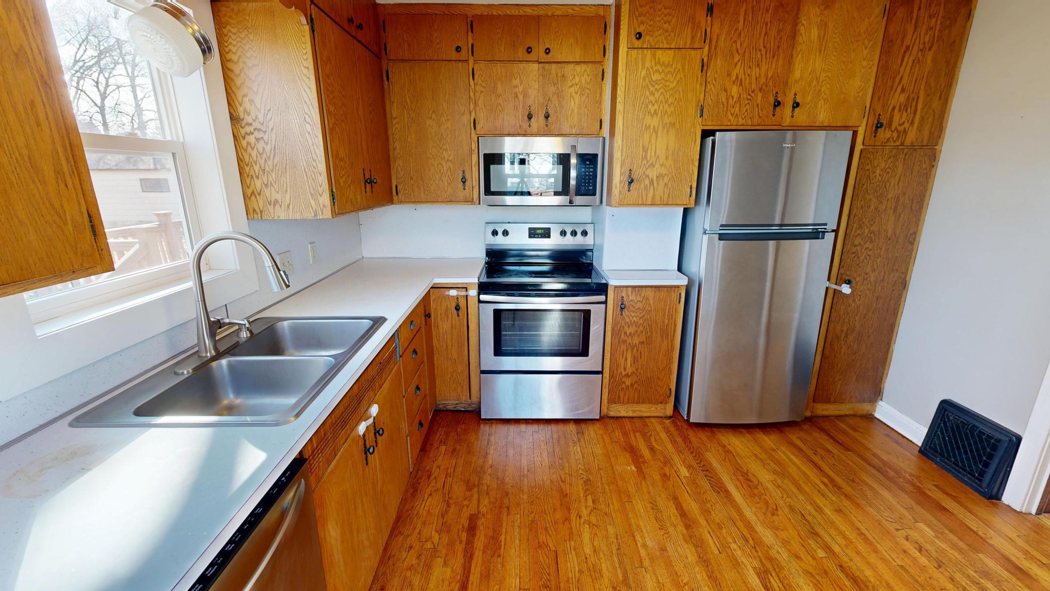 601 7th Street Southwest Willmar, MN 56201 - Photo 6 of 32