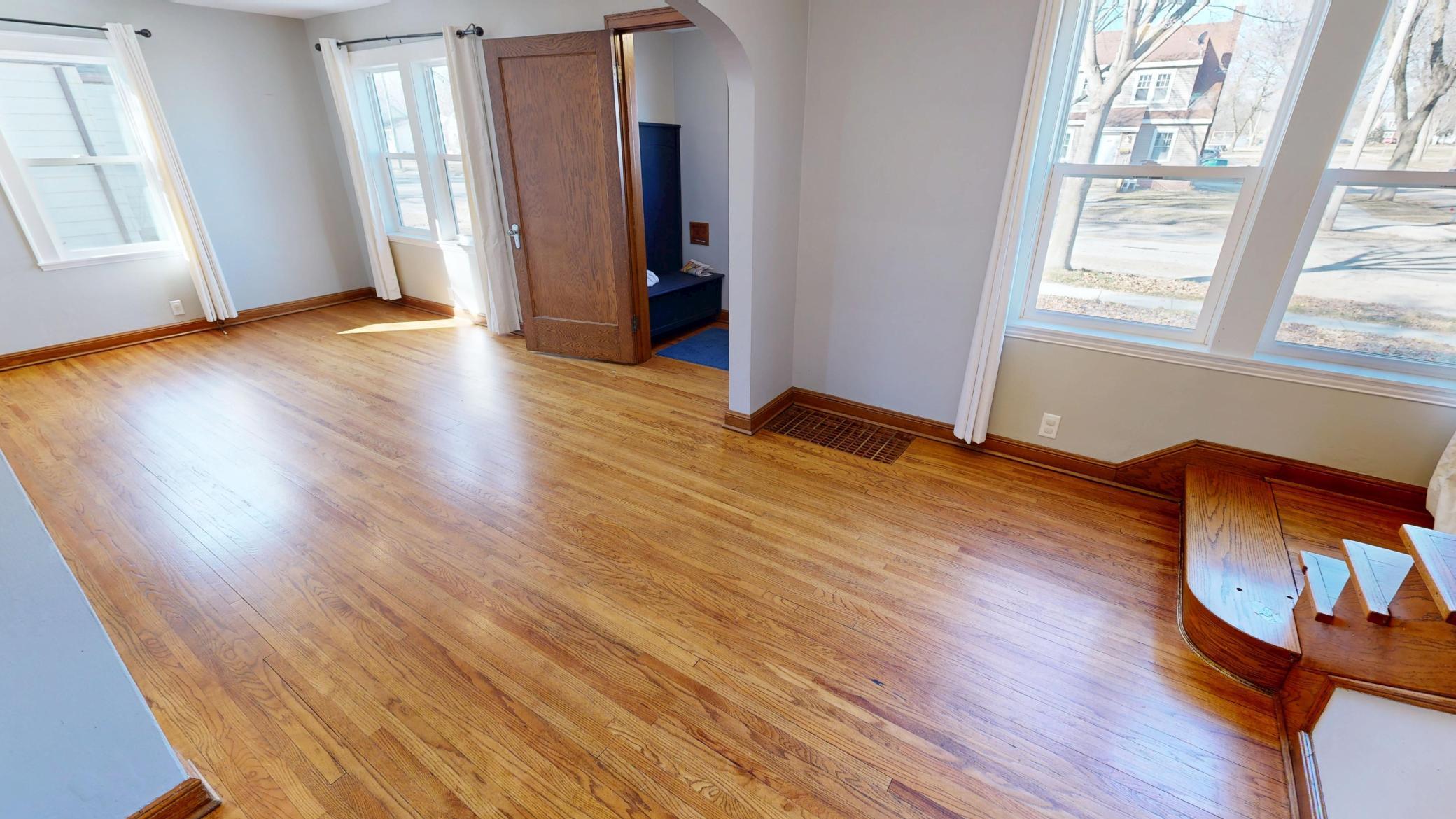 601 7th Street Southwest Willmar, MN 56201 - Photo 10 of 32