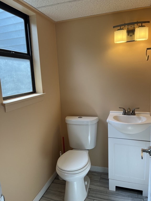 555 Russell Road, Unit D18 Westfield, MA 01085 - Photo 6 of 20 Gallery Image 6