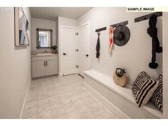 $1,499,000 | 4761 Northwest 71st Avenue, Camas, WA 98607