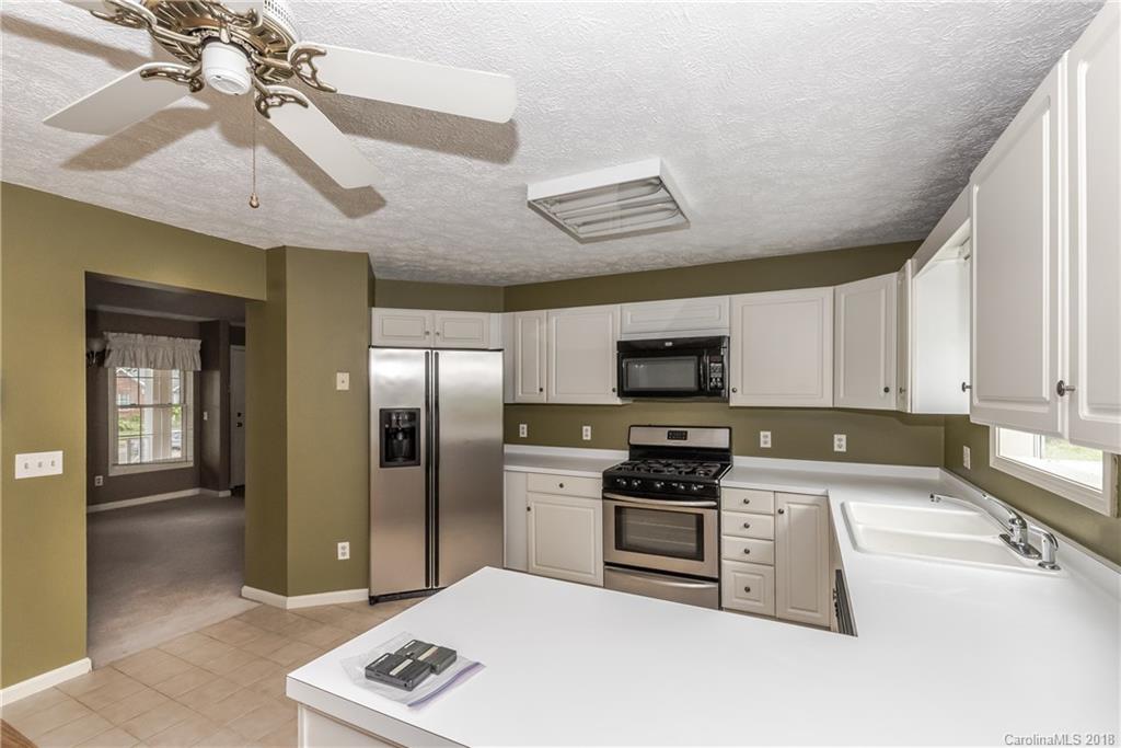 11814 Old Timber Road Charlotte, NC 28269 - Photo 12 of 36 Gallery Image 12