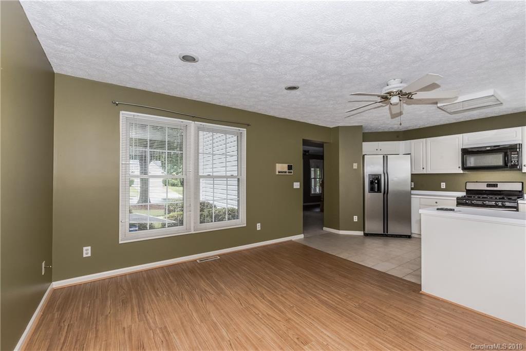 11814 Old Timber Road Charlotte, NC 28269 - Photo 17 of 36 Gallery Image 17