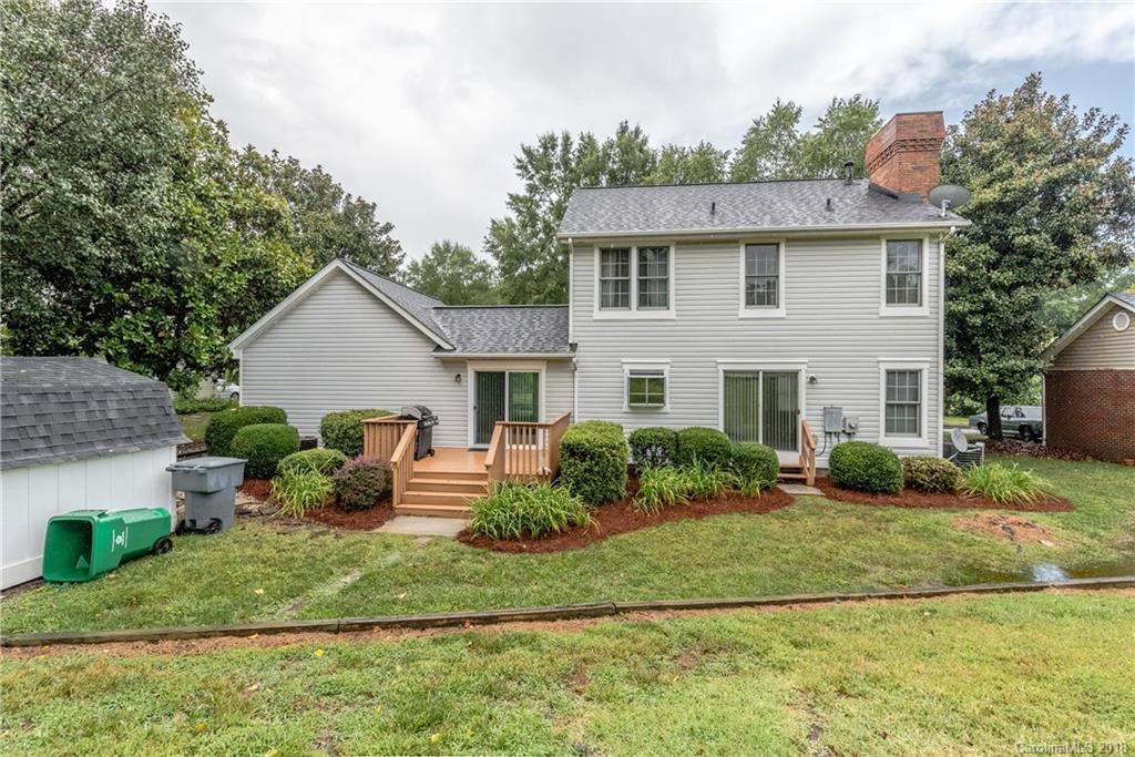11814 Old Timber Road Charlotte, NC 28269 - Photo 34 of 36 Gallery Image 34
