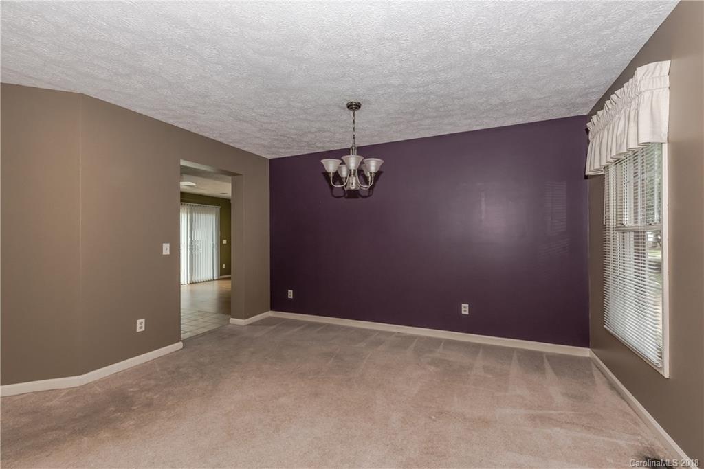 11814 Old Timber Road Charlotte, NC 28269 - Photo 5 of 36 Gallery Image 5