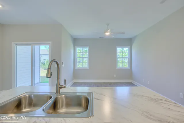 $279,900 | 218 Sandpiper Place, Holly Ridge, NC 28445