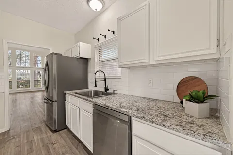 $380,000 | 1418 Sheffield Drive, Missouri City, TX 77459