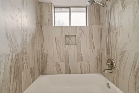 $380,000 | 1418 Sheffield Drive, Missouri City, TX 77459