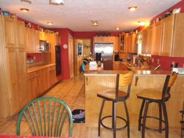 33260 Rohlfs Lane Niles, MI 49120 - Photo 16 of 36 view of kitchen from eating area