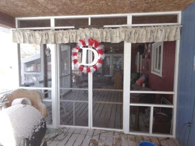 33260 Rohlfs Lane Niles, MI 49120 - Photo 29 of 36 back porch