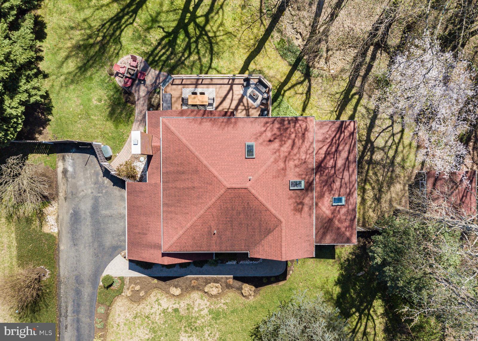 2803 Fennel Road Edgewater, MD 21037 - Photo 13 of 39 Beautifully situated w/ mature landscaping