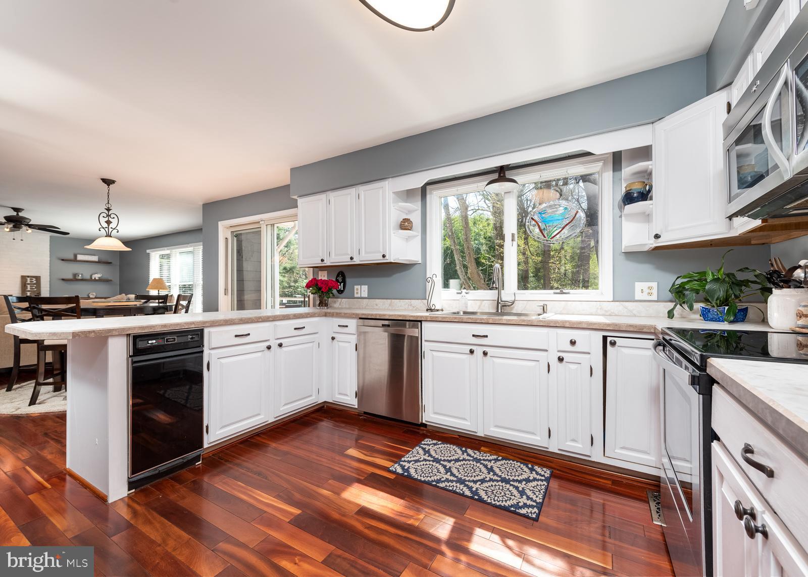 2803 Fennel Road Edgewater, MD 21037 - Photo 9 of 39 Open layout perfect for entertaining