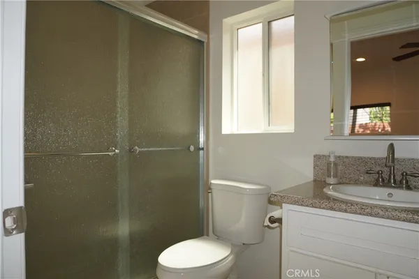 $3,950 | 5611 Lemon Avenue, Long Beach, CA 90805