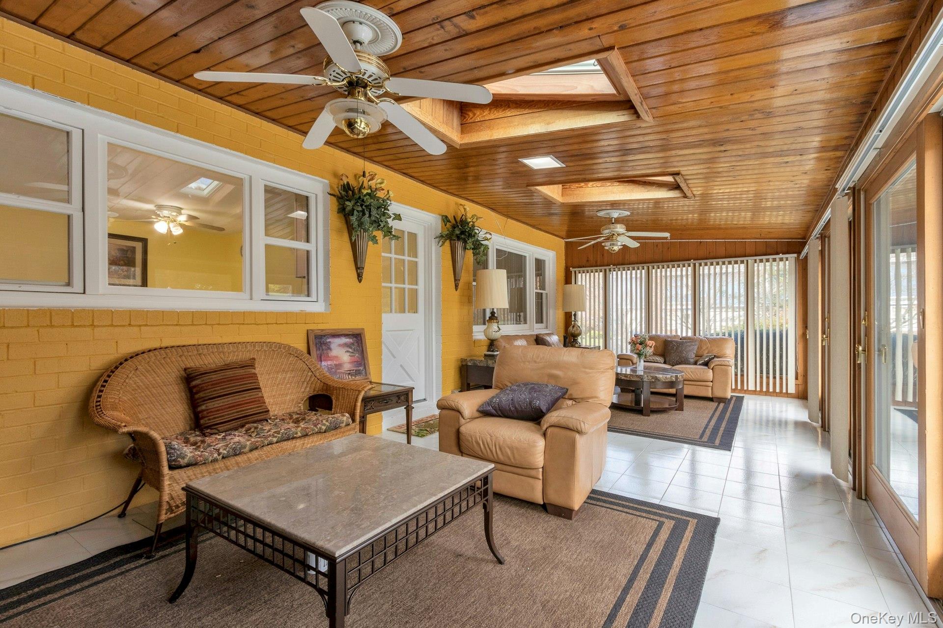 44 Greenridge Way Spring Valley, NY 10977 - Photo 16 of 46 a living room with furniture