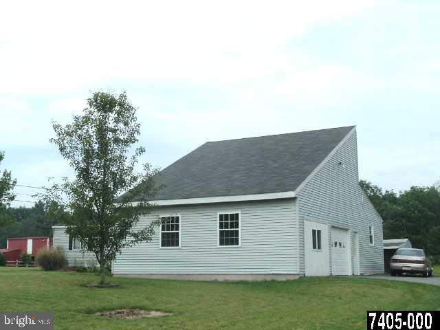 290 Green Springs Road York, PA 17404 - Photo 3 of 5