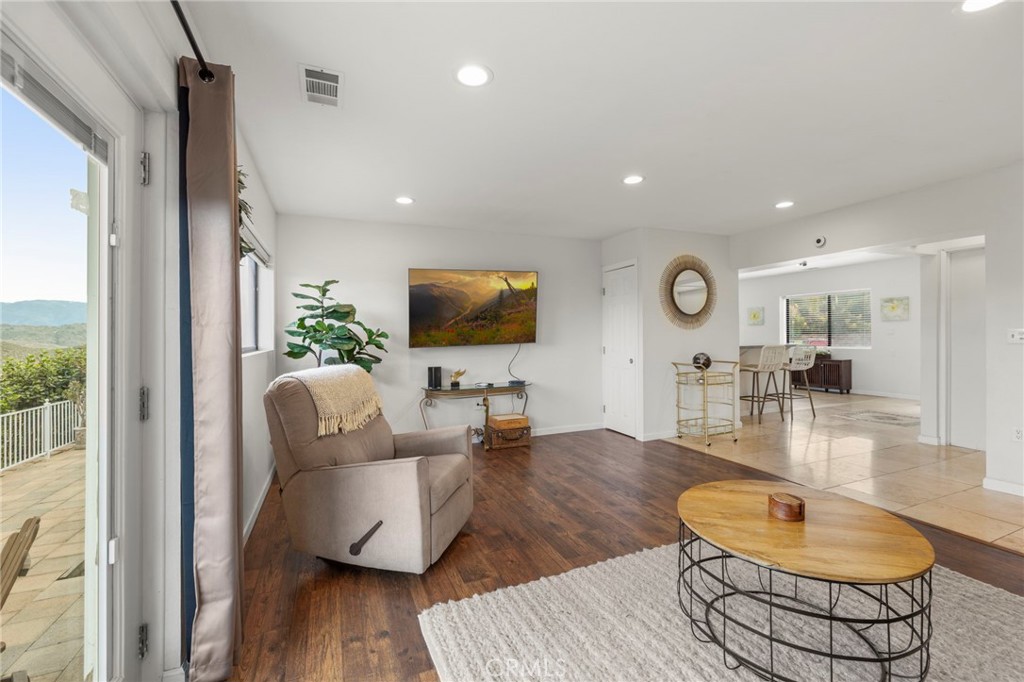 2160 Puerto Del Mundo Fallbrook, CA 92028 - Photo 37 of 63