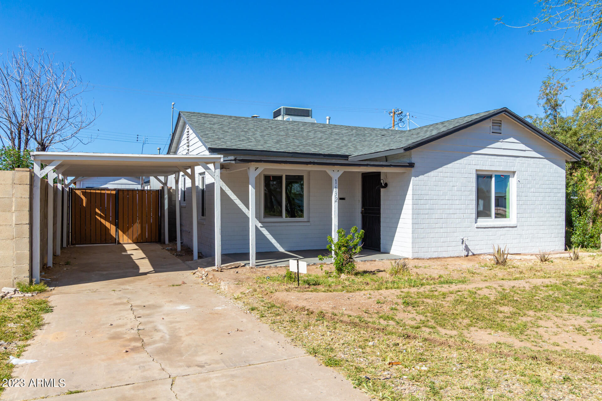 1632 East Granada Road Phoenix, AZ 85006 - Photo 1 of 30 02-Granada