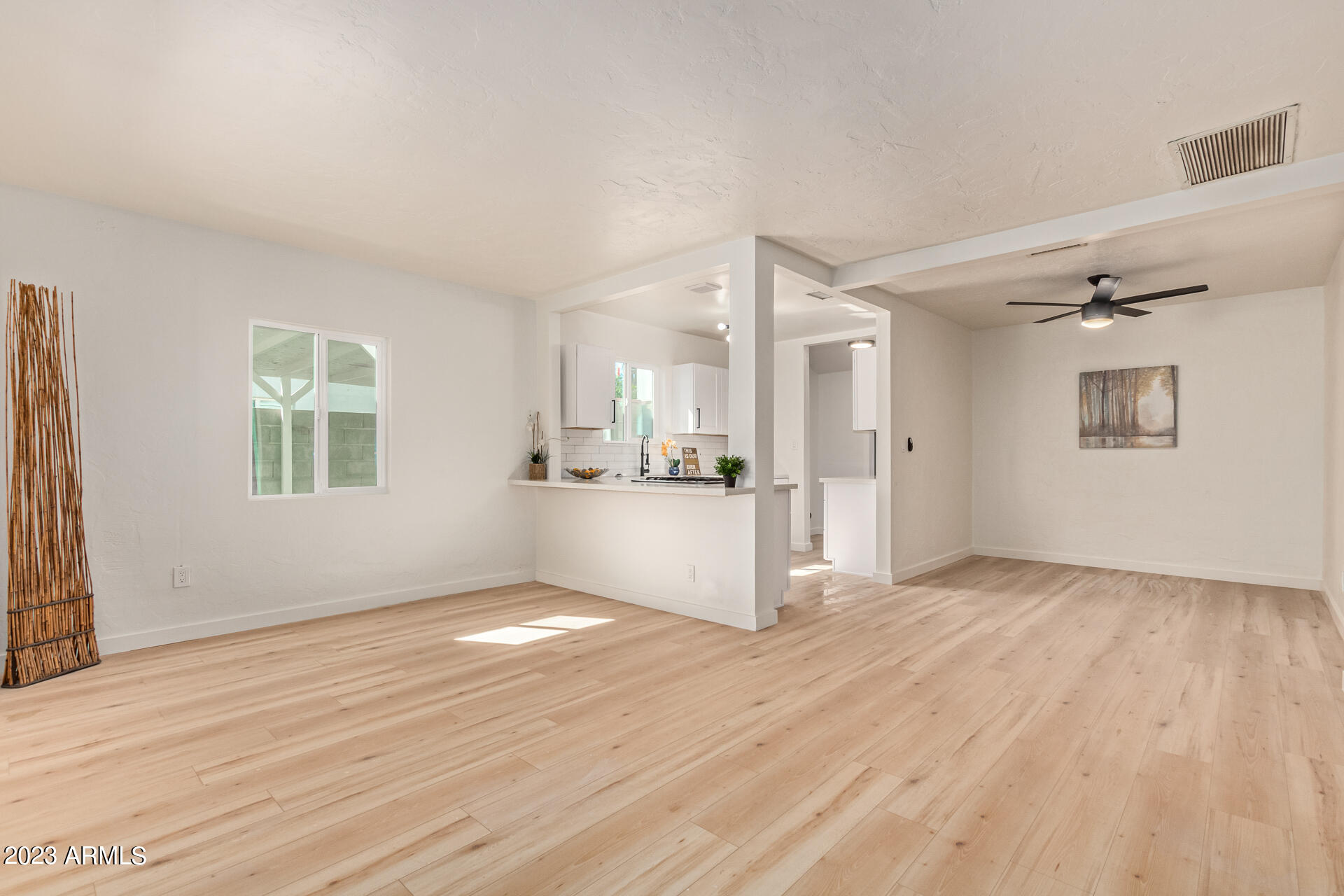 1632 East Granada Road Phoenix, AZ 85006 - Photo 5 of 30 04-Granada