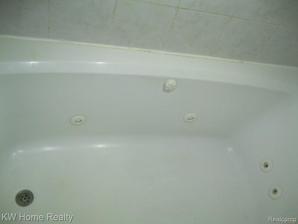 25835 Lahser Road, Unit 7 Southfield, MI 48033 - Photo 9 of 9